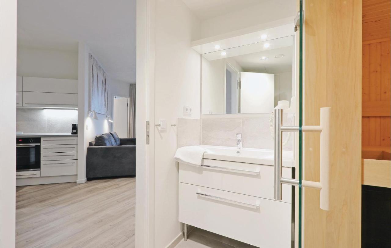 Cozy Apartment In Luebeck Travemuende With Sauna 외부 사진